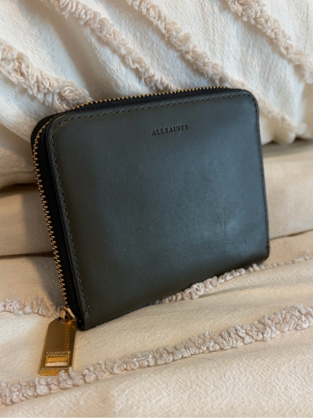 AllSaints Lena Hex Leather Zip Wallet Military Green